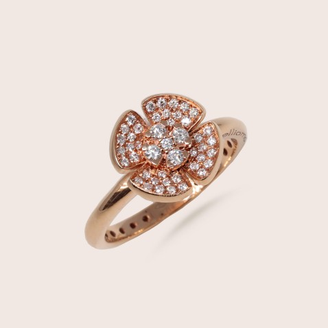 Anel em Diamantes