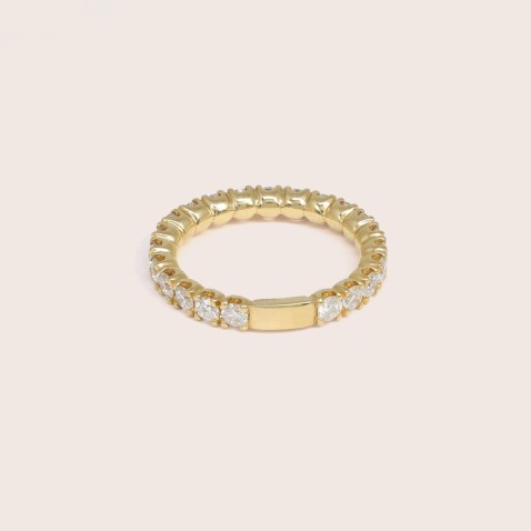 18K Gold Engagement Ring with Diamonds | Special Moments