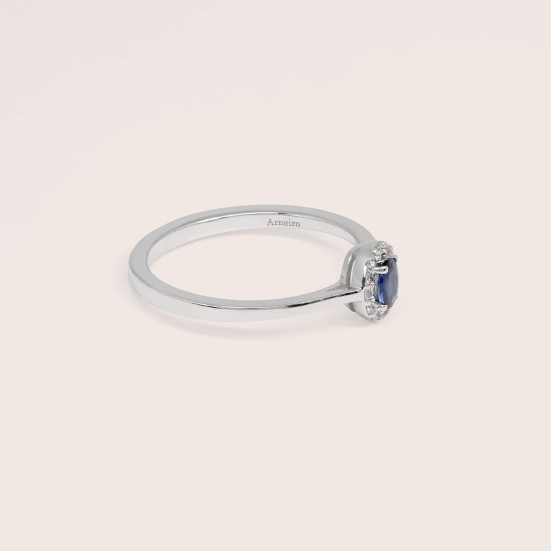 Anel de Noivado Ouro Branco 18K Safira e Diamantes | Cores Preciosas