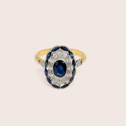 18K Two-Tone Gold Engagement Ring with Sapphires and Diamonds | Art Dec�