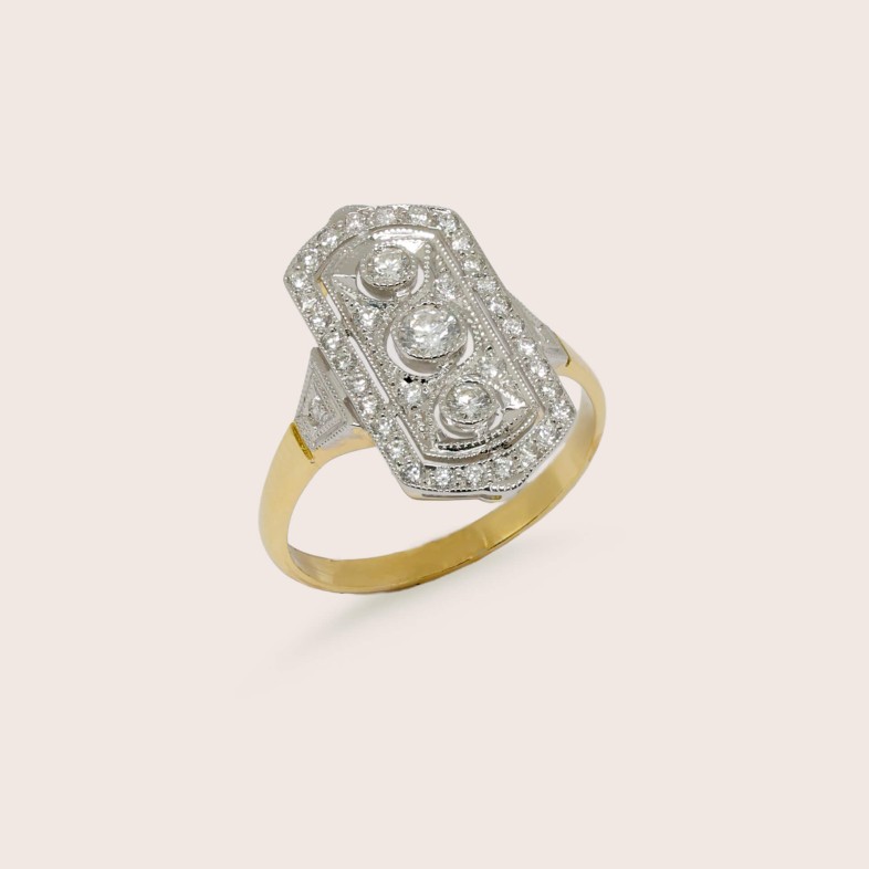 18K Two-Tone Gold Engagement Ring with Diamonds | Art Dec�