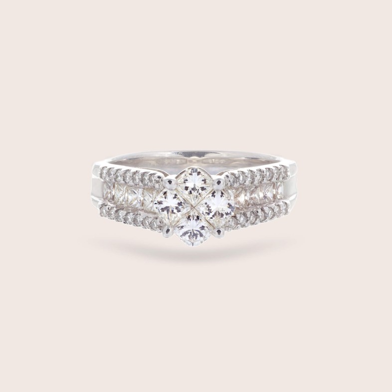 Anel  de Noivado com Diamantes | Special Moments