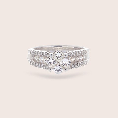 Anel  de Noivado com Diamantes | Special Moments