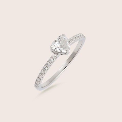 18K White Gold Heart-Shaped Diamond Engagement Ring | Special Moments