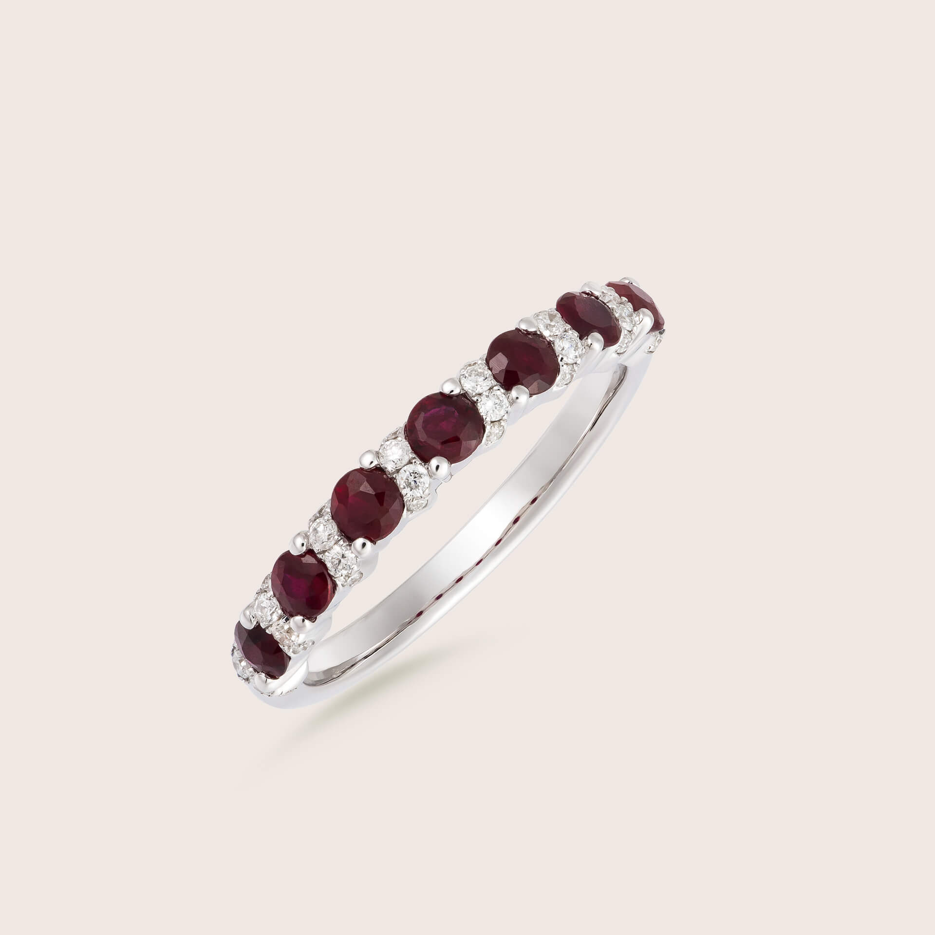 18K White Gold Ruby and Diamond Engagement Ring | Cores Preciosas