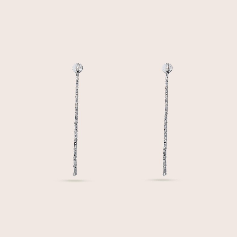 Brincos Pendentes Ouro Branco 19.2K Diamantes | Special Moments