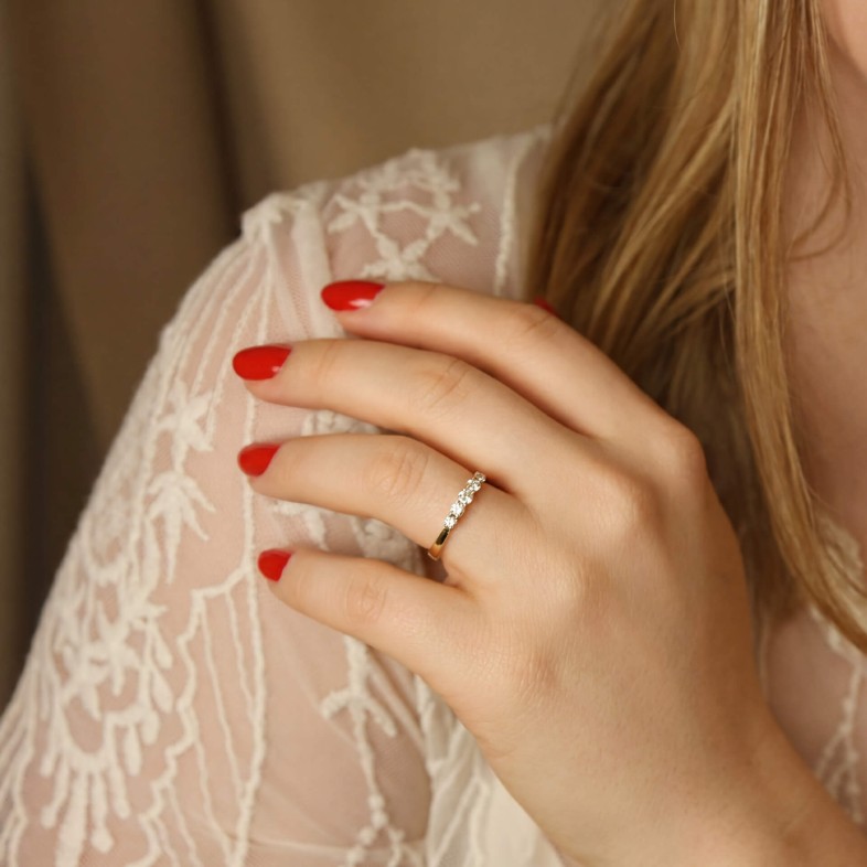 18K Diamond Engagement Ring | Special Moments