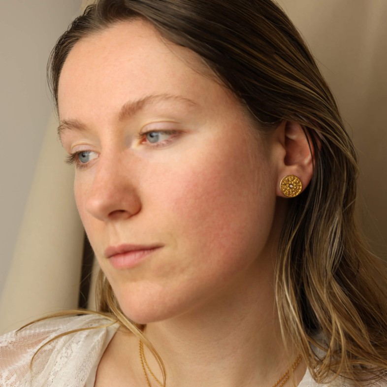19.2K Gold Filigree Earrings with Diamond | 100% Handmade Filigree