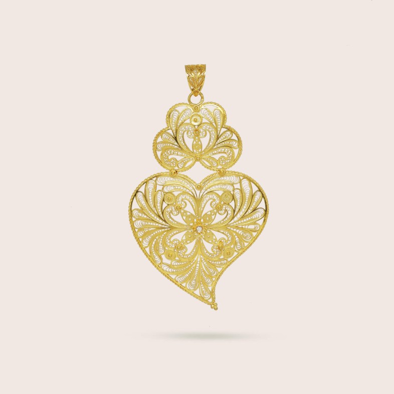 Viana Heart Pendant in 19.2K Gold | 100% Handmade Filigree