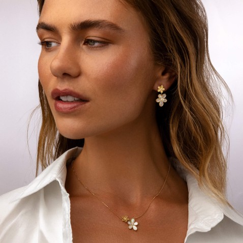 Necklace in 18k gold  Diamonds & Mother of Pearl | Jasmine