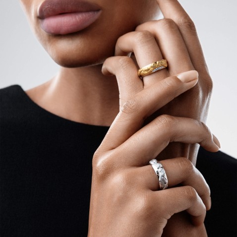 Ring 18k yellow gold diamonds "El Beso" | Infinito
