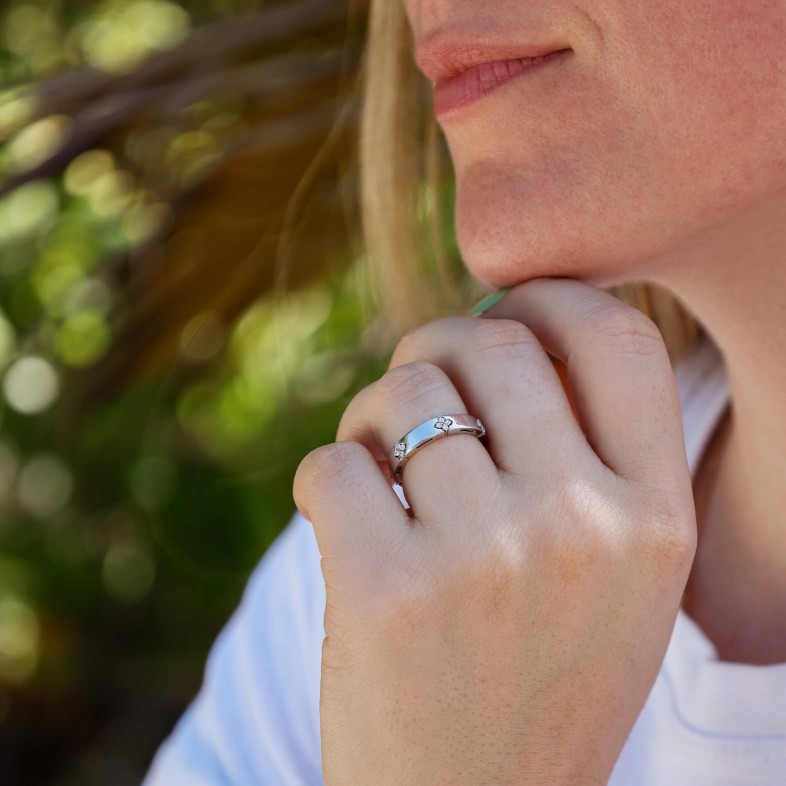 Ring in 18k White Gold with Diamonds | Love in Verona