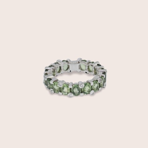 18K White Gold �Memories� Ring with Green Sapphires and Diamonds | Cores Preciosas