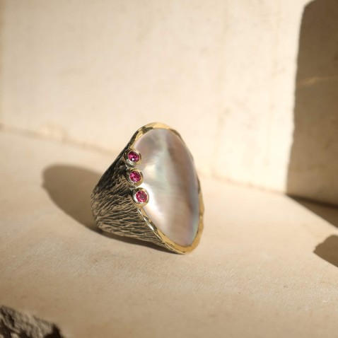 Silver and 9k Gold Mother-of-Pearl Ring | Styliano