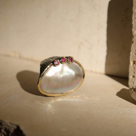 Silver and 9k Gold Mother-of-Pearl Ring | Styliano