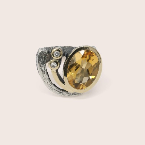 Citrine and Lab Diamond Ring, Silver & 9k Gold | Styliano